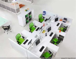 打造高效办公空间 精选办公家具、办公台与屏风解决方案